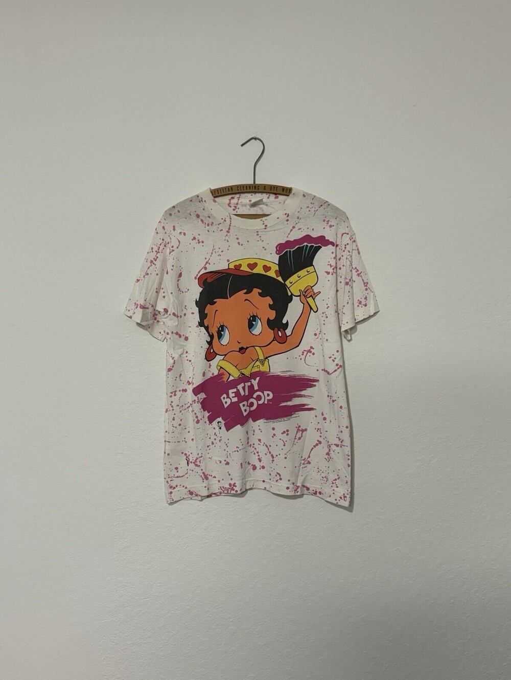 Vintage 90s Betty Boop Fruit Of The Loom Painter AOP Pink Shirt Size Medium